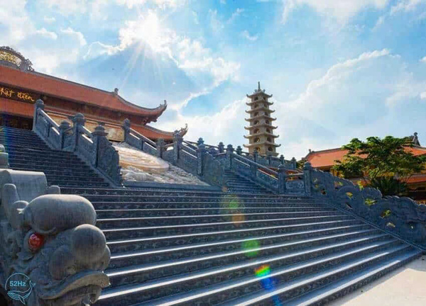 chùa vĩnh nghiêm sài gòn