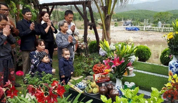 gọi hồn nhập mộ