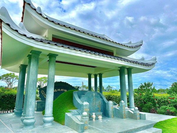 Khu mộ người Hoa