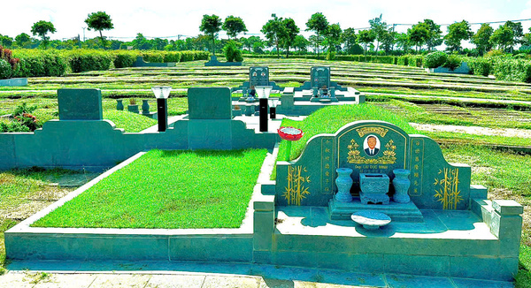 Khu mộ người Hoa