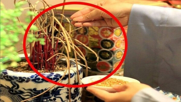 kiêng kỵ khi bốc bát hương